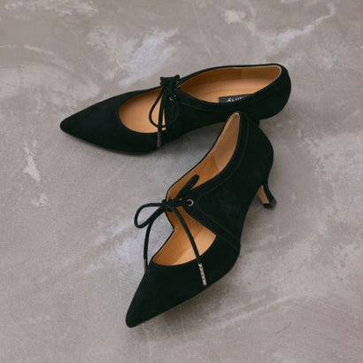 アルネ セヴン トゥエルヴ サーティ ALUNE SEVEN TWELVE THIRTY アンクル丈リボンスエードパンプス （ブラックスエード）