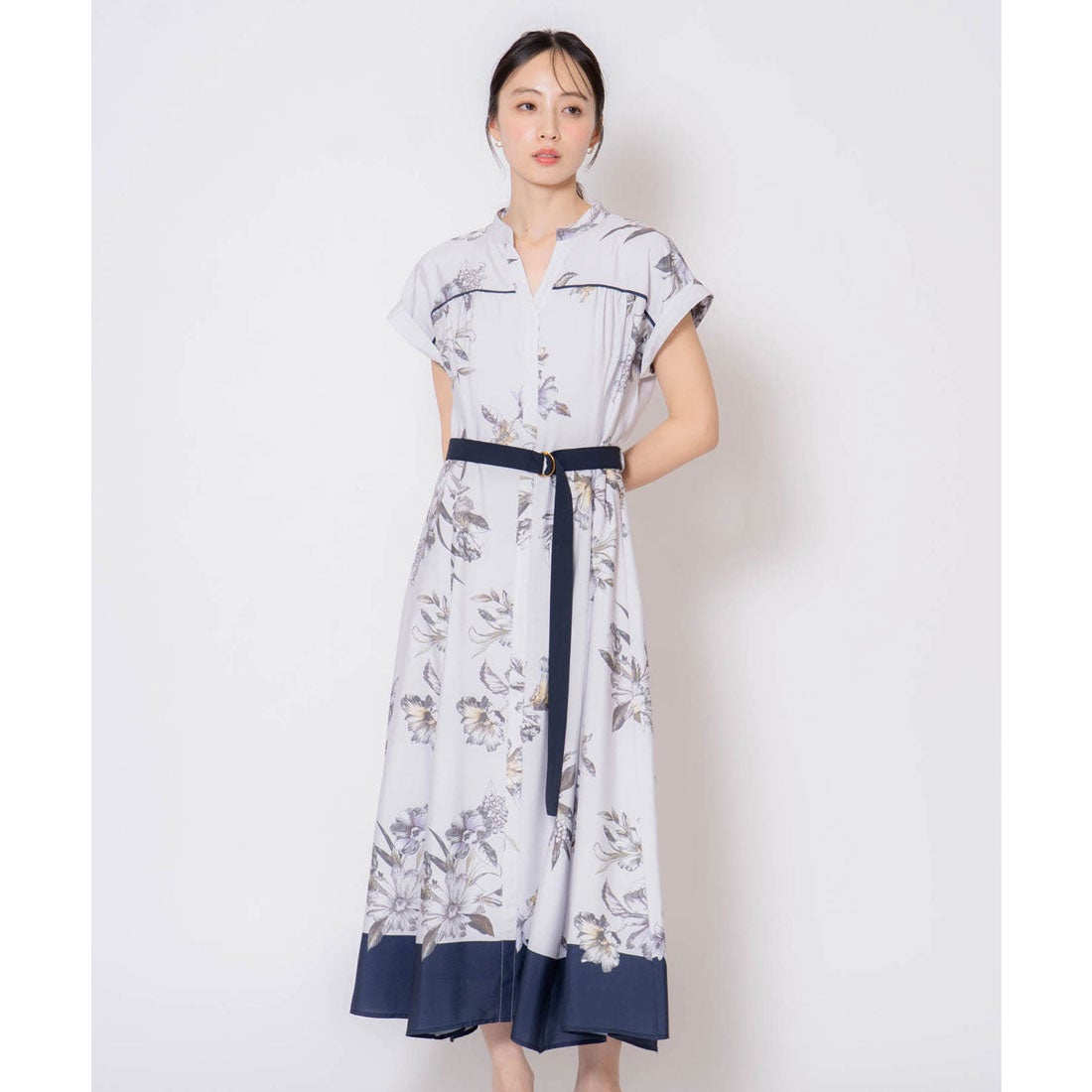 ノエラ NOELA 【15周年】スカーフ柄シャツワンピース （サックス）