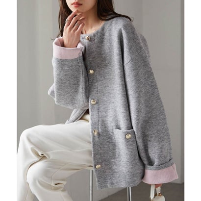 ラナン RANAN ゴールドボタン裏配色ニットカーディガン （グレー）のサムネイル