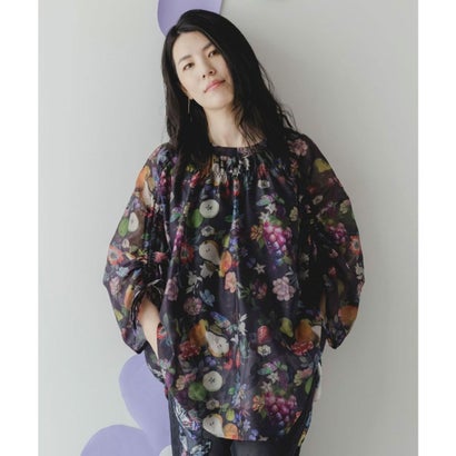 スカラー ScoLar ミックスフルーツ柄シアーチュニック （ブラック）