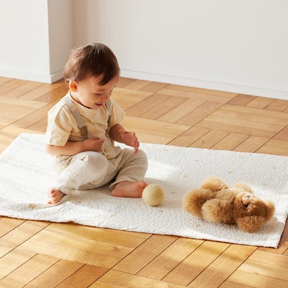 ディーバイダッドウェイ D by DADWAY イブル・キルティングマット （ミルキーホワイト）