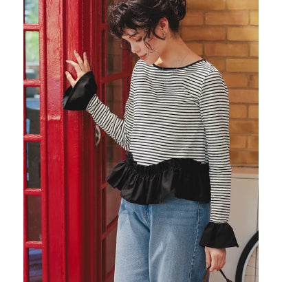 ティティベイト titivate 裾フリルデザインロングスリーブTシャツ （ボーダー）のサムネイル