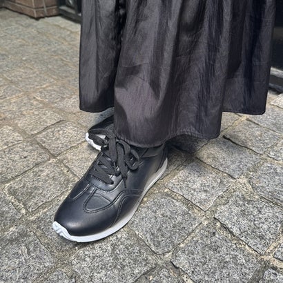 シューズインクローゼット Shoes in Closet -シュークロ- 軽量 フラットソール レースアップスニーカー 995 （ブラック）