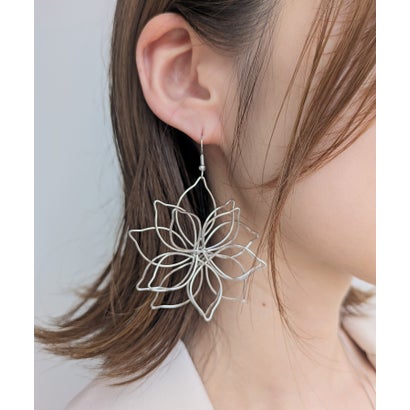 スタイロ styiro ニッケルフリー ワイヤーフラワー ロータスピアス （シルバー）