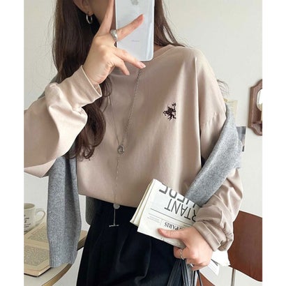 クラシカルエルフ Classical Elf 胸刺繍 シルケット素材 ゆったりシルエット レイヤード バックヘンリー 長袖 ロンTEE （ベージュ）のサムネイル