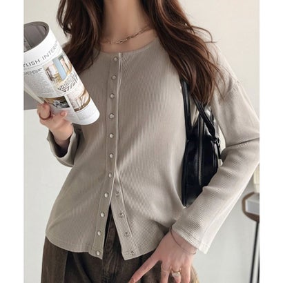 クラシカルエルフ Classical Elf 大人の余裕を纏う。前後2wayドットボタンリブ素材カーディガン（長袖） （ライトグレー）