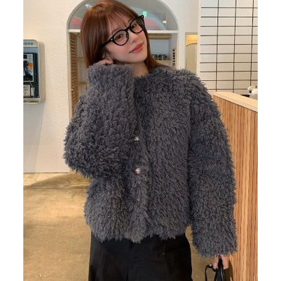 ティティベイト titivate 中綿キルティングプードルフェイクファージャケット （チャコール）のサムネイル