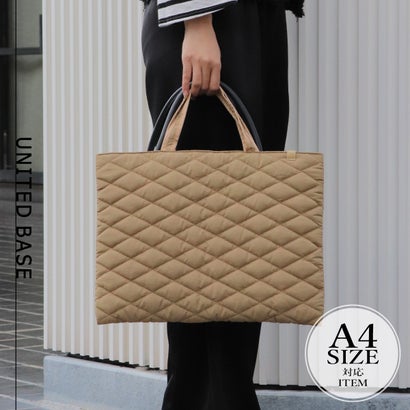 ベース BASE 【A4対応】キルティング 薄型トート （ベージュ）(4)