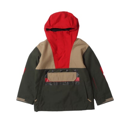 DCシューズより「DC-43 YOUTH ANORAK」です。フード付きでスポーティーな雰囲気があり、アウトドアやデイリーコーデにも取り入れやすい一着です。ゆったりとしたシルエットで動きやすく、カジュアルスタイルに活躍するアイテムです。140cm : 【重さ】590g / 【着丈】60.5cm / 【肩幅】46cm / 【胸囲】94cm / 【袖丈】47cm160cm : 【着丈】66cm / 【肩幅】50cm / 【胸囲】100cm / 【袖丈】54.5cm別カラーはこちら！ グレー