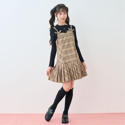 上品でかわいいスタイリングが即完成する、ジャンパースカートとTシャツのセットです。クラシカルな雰囲気がただようチェック柄のジャンスカには、ツインリボンとプリーツの切り替えで女の子らしさをプラス。後ろのシャーリングでフィット感が良く、サイドがファスナーで開くため着脱もスムーズです。テレコ生地のトップスは、メロウデザインで甘い印象に仕上がっています。ジャンスカは胸元から裏地つき、右側にポケットつき。Tシャツの刺しゅうの裏に「あて布」はございません。【製品寸法】S(140cm) ジャンスカ・総丈:77.5 胸囲:80 Tシャツ・総丈:49 肩幅:30 袖丈:49M(150cm) ジャンスカ・総丈:82.5 胸囲:84 Tシャツ・総丈:52 肩幅:32 袖丈:53L(160cm) ジャンスカ・総丈:87.5 胸囲:88 Tシャツ・総丈:55 肩幅:34 袖丈:57【素材】ジャンスカ：表地：ポリエステル84%ジャンスカ：表地：レーヨン15%ジャンスカ：表地：ポリウレタン1%裏地：ポリエステル100%Tシャツ：綿93%Tシャツ：ポリウレタン7%【モデル】茶 ：モデル身長：156cm 着用サイズ：M(150cm) 紺 ：モデル身長：147cm 着用サイズ：M(150cm)S(140cm) : 【肩幅】30cm / 【胸囲】80cm / 【袖丈】49cmM(150cm) : 【肩幅】32cm / 【胸囲】84cm / 【袖丈】53cmL(160cm) : 【肩幅】34cm / 【胸囲】88cm / 【袖丈】57cm別カラーはこちら！ ネイビー(紺)