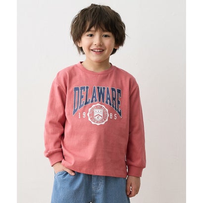 男女問わず着やすいロゴプリント♪綿100%長袖TシャツPOINT●ロゴデザインで男女問わず着やすい●綿100%でやわらかく、着心地が良い●袖リブ仕様で調節しやすい■デザイン着心地が良くデイリー使いに便利な、綿100%の長袖Tシャツ。カジュアルなロゴデザインは、シンプルながらも目を惹くアイテムです。男の子だけでなく、女の子も着やすいロゴデザインなので、兄弟姉妹でのお揃いにもぴったり♪袖リブ仕様で袖の長さが調節できるため、お子さまの成長に合わせて長く使いやすいのも嬉しいポイント！袖をまくって着ることもできるので、季節の変わり目にも重宝します。落ち着いたくすみカラーで、パンツやアウターなど他のアイテムとも合わせやすいカラー展開。洗い替え用にも便利で、色柄違いで揃えて毎日のコーディネートを楽しむのもオススメです。【裏地】なし【厚さ】普通【透け感】ややあり【伸縮性】あり【ポケット】なし【洗濯機】可能※モデル着用画像はサンプルを使用している為、実際にお届けする商品と仕様、加工、サイズが若干異なる場合がございます。予めご了承ください。※掲載画像はご利用いただくPCやスマホの画面環境の都合上、実際の商品と色合いが異なって見える場合がございます。キッズ/春トップス/男の子/ロゴTシャツ/長袖Tシャツ/ロンT【モデル情報】身長：110cm 110【製品寸法】100:着丈39.5 身幅36.7 肩幅33.5 そで丈29.6110:着丈42.3 身幅38.4 肩幅34.8 そで丈33.5120:着丈45.0 身幅41.0 肩幅37.0 そで丈38.2130:着丈48.5 身幅43.0 肩幅38.7 そで丈41.0【素材】[本体]綿:100%[リブ部分]綿:95%、ポリウレタン:5%110/100cm以上 : 【着丈】42.3cm / 【肩幅】34.8cm / 【胸囲】76.8cm / 【袖丈】33.5cm100/100cm以上 : 【着丈】39.5cm / 【肩幅】33.5cm / 【胸囲】73.4cm / 【袖丈】29.6cm別カラーはこちら！ グレー(チャコール)　ベージュ