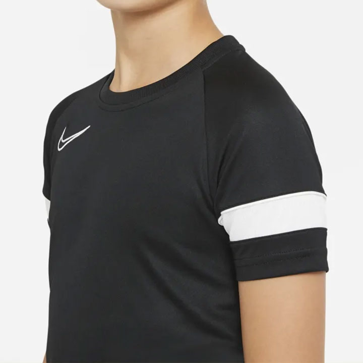 ナイキ nike 半袖 Tシャツ 男の子 女の子 キッズ ジュニア 130cm 140cm 150cm 160cm トップス サッカー スポーツウェア トレーニングウェア おしゃれ 春夏 男児 女児 ボーイズ ガールズ 子供服 黒T ブラック ブルー 送料無料