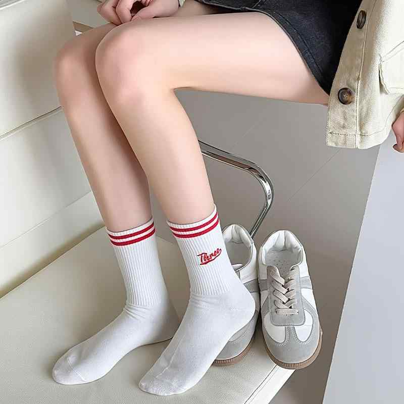 靴下 レディース 春夏 屋外用 スポーツ コットンソックス アルファベット刺繍 二本線ストライプ スクールスタイル ストリートスタイル