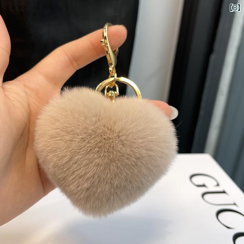 レディース キーホルダー ウサギ毛 ハート形 かわいい 毛球 毛糸 ファー バッグ チ...
