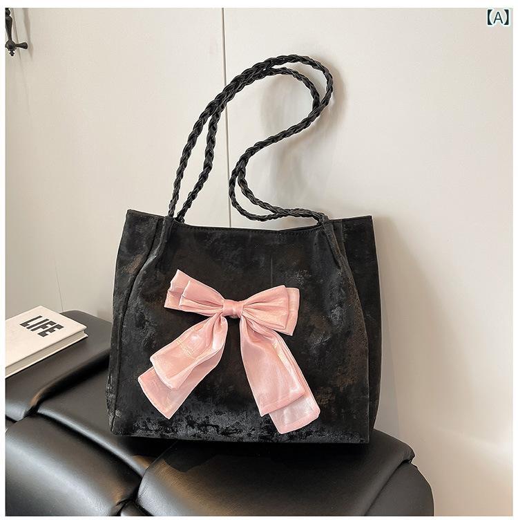 レディース カジュアル シンプル ショルダーバッグ 肩掛けバッグ 斜めがけバッグ ミニバッグ チェーンバッグ 小物 アイテム 通勤 ポケット ファスナー お散歩 便利 軽量