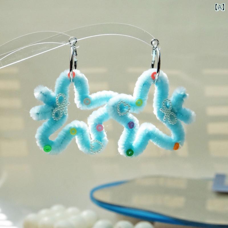 レディース イヤリング 秋冬 毛糸 パール 蝶 シルバー ブルー Y2K スイートクール 個性的 耳輪 ファッ..