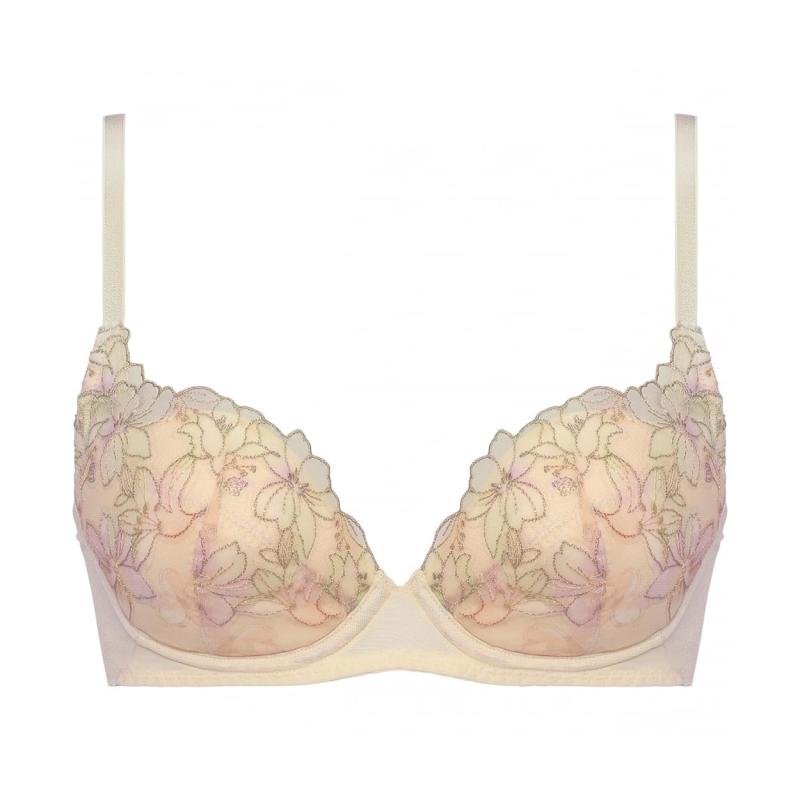 （トリンプ） 天使のブラ(R) 魔法のハリ感596 ブラジャー