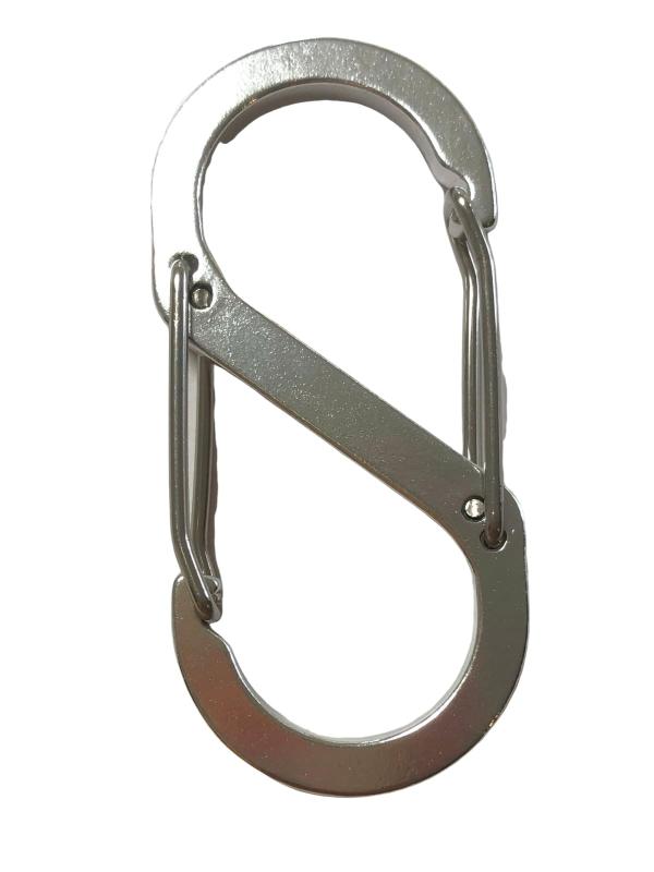 Okima サッカーボール ネット 入れ【4WAY＆簡単収納 】 バッグ ボール収納 リュック 自転車 取付 4号 5号 【日本ブランド】⚽【安心・安全・快適をお届け】メッシュネットを使用することで両手が空き、ボール持ち運びの不安を解消し、お子様が快適にボールを持ち運ぶことができます。⚽【4WAYで持ち運びOK】(1)リュックに取付け、(2)自転車に取付け、(3)肩掛け、(4)手持ち、シーンに合わせて最適な持ち方を選べます。⚽【丈夫な金属製カラビナ】お子さんでも扱いやすく、丈夫な金属製のカラビナが付属しています。⚽【収納しやすい巾着式】巾着式のメッシュバッグなので、お子さんでも簡単に出し入れすることができます。⚽【内容詳細】メッシュネットとカラビナのセット。サッカーボール4号5号対応。バスケットボールは5号対応(6号、7号は非対応)。ボール、リュックは付属しません。