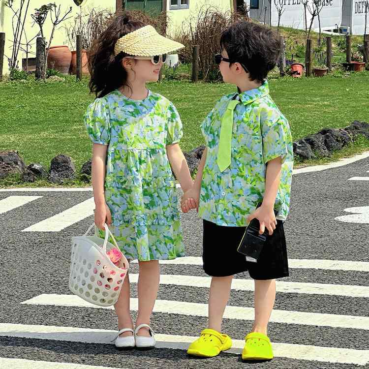 Rakuten - 子供服 男の子 女の子 ベビー セット 夏 リゾート風 半袖 トップス ワンピース ドレス ビーチウェア スイムウェア 2ピースセット かわいい 軽量 綿 ビーチ用