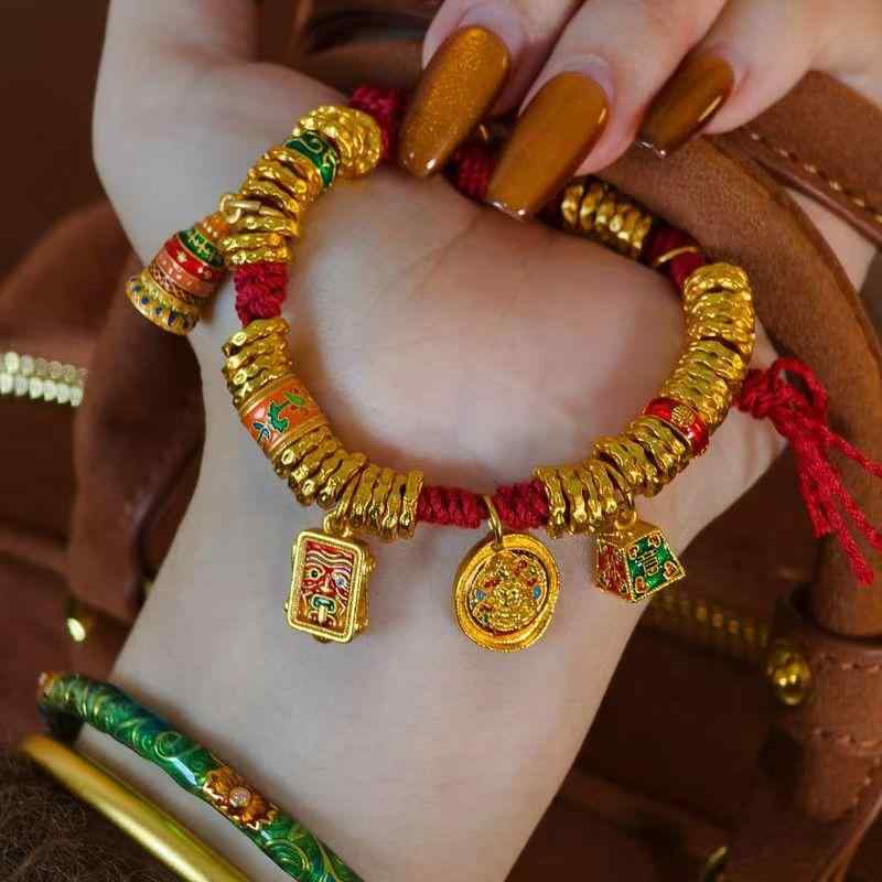 ブレスレット 金色 編縄 手串 ラッキーアイテム 財運 ナックルボーン アクセサリー 黄金素材 伸縮性 軽量 普段使い 電気メッキ加工