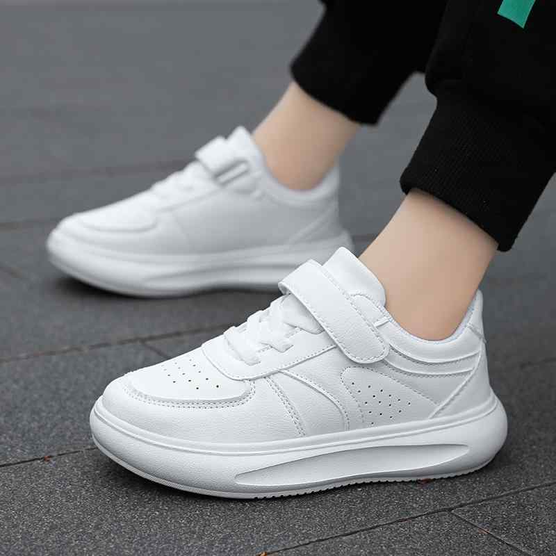 靴 キッズ 男の子 女の子 シューズ スニーカー 白 黒 革 春夏 学生用 学校用 普段使い 通勤用 アウトドア用 軽量 吸湿速乾 高級感 伸縮性 接触冷感 ブラック アイボリー