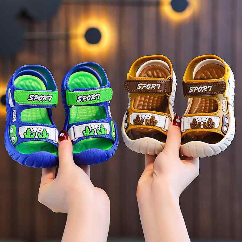 ベビー 男の子 サンダル 夏 ビーチ オープン トゥ ブリーザブル ソフト ソール 滑り止め ファースト シューズ 歩行 練習 軽量 通気性 吸湿 速乾 高級感 メッシュ 素材 快適 フィット 接触冷感 伸縮性 再生繊維 機能性 デザイン アイテム