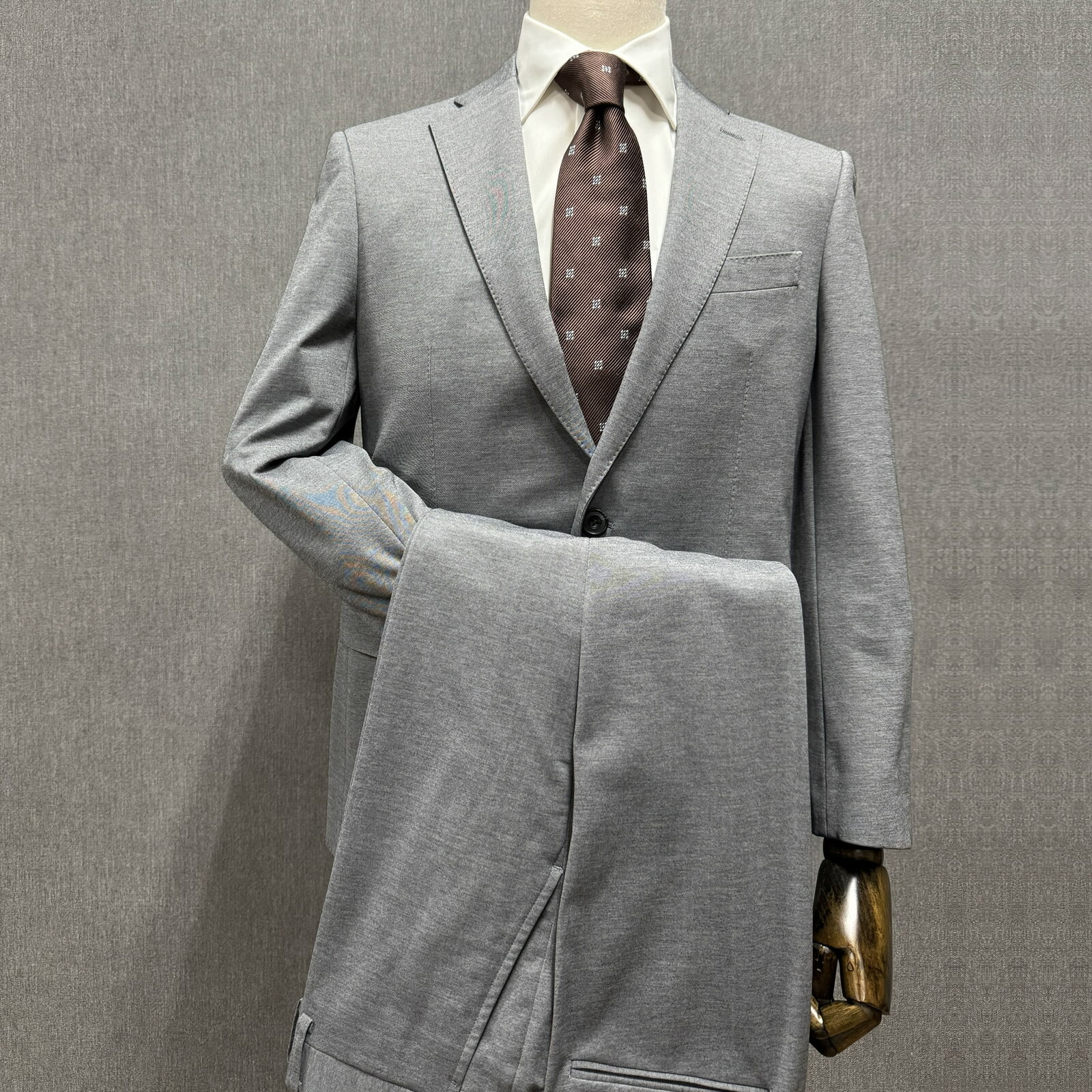 【楽天スーパーSALE特価50％OFF】【現品限り】ブルーステッチスーツ グレー 44L