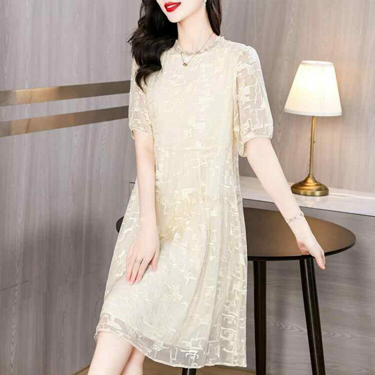 レディース スカート 大きいサイズ レディース レースの ドレス 2025年 初秋 スタイル スタイリッシュな 年齢を 減らす 母親 ゆったり 腹を カバー する 小さい 黒い