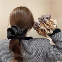 ヘアゴム 大人っぽい ヘアアクセサリー カーブ モチーフ まとめ髪 ポニーテール ヘアアレンジ おしゃれ オフィス 大人 可愛い ギフト レディース 女性