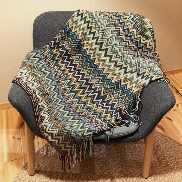 ブランケット ひざ掛け 130×150 青 黄色 大判 おしゃれ ニット 北欧 ふわふわ ボヘミアン 幾何学模様 フリンジ ソファーカバー マルチカバー 夏用 冬用 オールシーズン 洗える bla-004