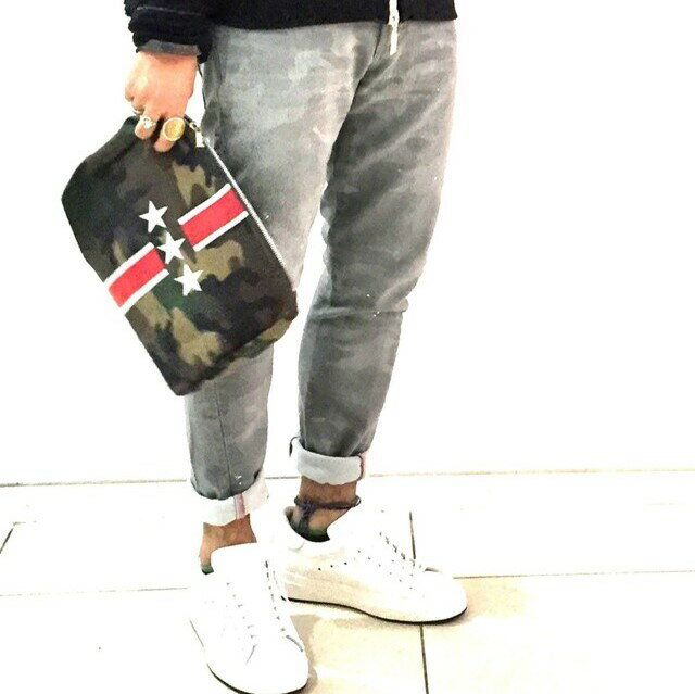 e JEANS イージーンズ 日本製 LONGSNOUT TWIST 岡山児島 ペイントカモフラージュジョグデニムパンツ e-802 2 Smoky Gray ジップフライ スキニー 迷彩 ジーンズ 定価35,200円 ボトムス【新古品】【中古】【e JEANS】