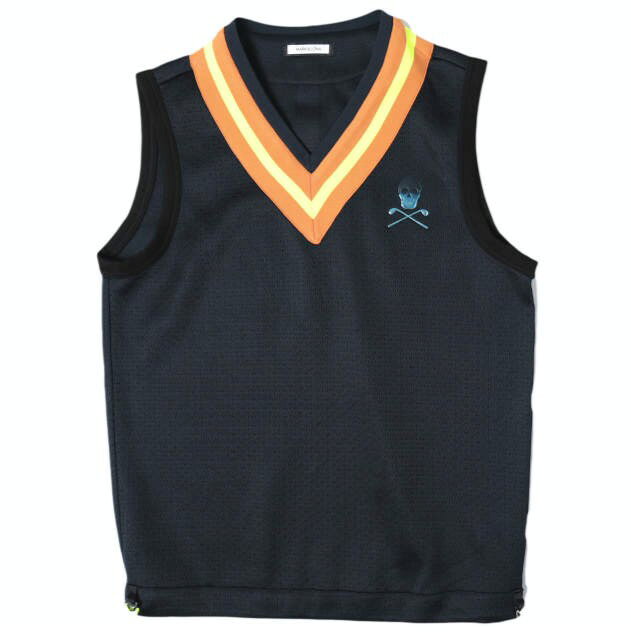 MARK&LONAの Freq Mesh Vest(MLM-0A-AC07)です。スポンジの様に膨らんだ2重構造の軽量メッシュ素材を採用、ネオンカラーのコントラストデザインが特徴のプルオーバーベスト。 左胸にメタリックなグラデーションのアイアンスカル、バックにネオンカラーのロゴ入りストライプテープを配しています。 見た目はコンパクトながら、ポロシャツとの組み合わせを計算したややゆとりをもたせたパターンを採用し、機能性・運動性に優れたシルエットになっています。 膨らみとストレッチ性に富んだ2重構造の軽量メッシュ素材は、形態安定性、通気性も抜群。 裾は冷気や風の侵入を軽減しバタつきを抑えるアジャスト機能付き(ロゴ入りコード使用)になっています。 参考定価：38,500円 型番：MLM-0A-AC07 サイズ：48 肩幅40cm 身幅51.5cm 着丈65.5cm カラー：NAVY 素材：表地 ポリエステル100% 別布 レーヨン69% ナイロン29% ポリウレタン2% リブ ポリエステル100% 【コンディションランク:B】 S 新品同様の商品(タグ付,袋付きなど) A 目立つ使用感、キズ、汚れが無い物 B 多少の使用感が見られるもの、 一般的USED品レベル。 C 使用感があるもの D 目立つ使用感、キズ、汚れがある物 E 使用に支障があるダメージがある物 →他のMARK&LONAを探すお買物ガイド ※お買物ガイドおよびご利用規約は、ご注文前に必ずお読みください。 【ご注文キャンセル例外事項】 本商品はご注文タイミングやご注文内容によっては。購入履歴からのご注文キャンセル、修正を受け付けることができない場合がございます。 【ユーズド品】 Loopで取扱っている商品は一部を除いてUSED品となります。 USED品にご理解のあるお客様のご利用をお願いいたします。 →ご返品規約について 【カラー】 ディスプレイの表示カラーにご注意ください。 ディスプレイの設定や表示により実際の色味と異なる場合がございます。 →商品状態について 【素材について】 素材は商品の品質表示タグに記載された表示を記載しています。 品質表示タグがついていない物ー(ハイフン)、その他判別不可能時も同様に記載しております。 【サイズ表記について】 品質表示・タグにサイズ記載があるものに関しては同じように記載。 サイズ表記が無い物に関してはLoop独自の計測（S程度等）で記載致します。 実寸もLoop独自の計測により表記しています。多少のズレがある事がございますのでご了承下さい。 →サイズ 計測箇所 【お支払い・配送】 配送,お支払い,ご返品について購入前に必ずご確認の上お求め下さい。 →配送,お支払い,返品について詳しく。（日本語）　　　 →Shipping and Delivery（英語） 掲載商品は全て店頭,および別WEB店舗での同時販売を行っております。 ご購入タイミングにより販売済みの場合がございます。 【お届けについて】 正午12時までにご注文完了の場合、ご注文日当日の発送が可能です。 配送日のご指定がなければ最短で ご注文より1～2日後に発送いたします。(※Japan only service.) ※銀行振込・郵便振替・コンビニ決済でお支払いの場合は、ご入金確認後の発送となります。 【メールが届かない場合】 @shop.rakuten.co.jp / loop-online@shop.rakuten.co.jpを受信できますよう設定のご確認をお願い致します。 【お問合せ】 ご不明な点や直接お電話でのご注文も承っております。 TEL：06－6225－8172 　※受付時間：12：00～19：00 MAIL：info@loop-osaka.net Please do not ask on the telephon except Japanese. Please ask only E-mail. → info@loop-osaka.net