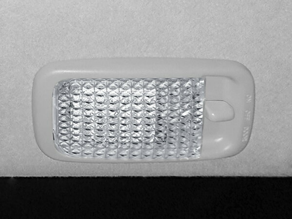 トヨタ ハイエース 200系 4型 5型 6型 7型 8型 DX用 クリスタルルームランプカバー 3P