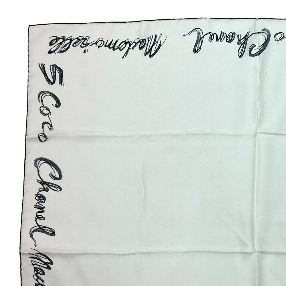 LoopLand 楽天市場店のシャネル ■中古■ スカーフ ツイル ファッション シルク ホワイト ブラック 箱【676215】11 【中古】｜アングル3