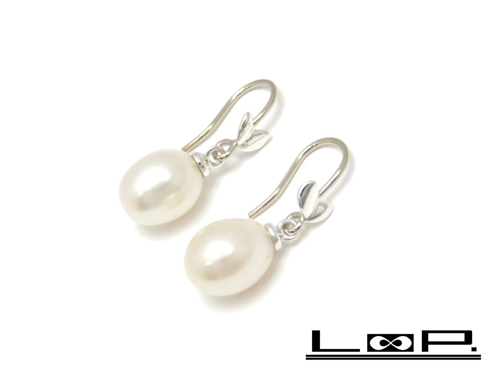 【磨き済 新同】 TIFFANY&Co. ティファニー パール ピアス アクセサリー シルバー SV 925 【A33633】 【中古】のサムネイル