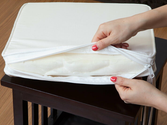 クッション付き収納スツール(アジアン家具 アジアン アジアン雑貨 リゾート モダン マホガニー チェア デスクチェア インテリア 風 木製 無垢材 テーブル チェアー サイドテーブル ミニテーブル 椅子 クッションスツール スツール おしゃれ loop バリ)【LNT-018BBR】