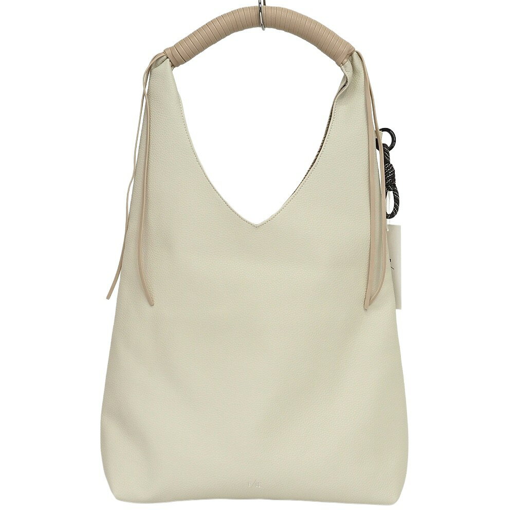 Rakuten - 未使用品 F/CE. TECH LEATHER WRAPPING HANDLE TOTE トートバッグ アイボリー FEL32252B0005 エフシーイー レディース 5MLB/E07279D/LAY26/HM/RR/SYM