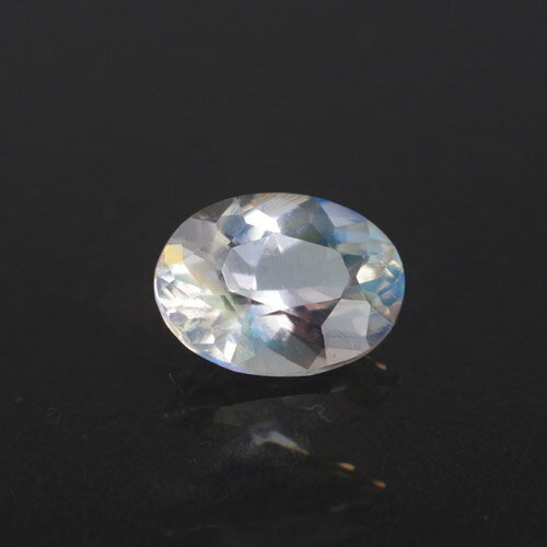 アンデシンラブラドライト 0.92ct bf-1852鏡に反射したような強い光と、クリアーな美しさに虹色の干渉..