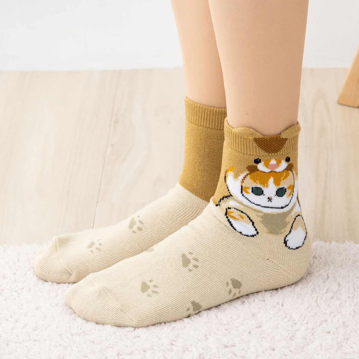 mofusand 突起ハムスター パイルロークルーソックス ベージュ 23-25cm レディース 靴下 モフサンド wi-..