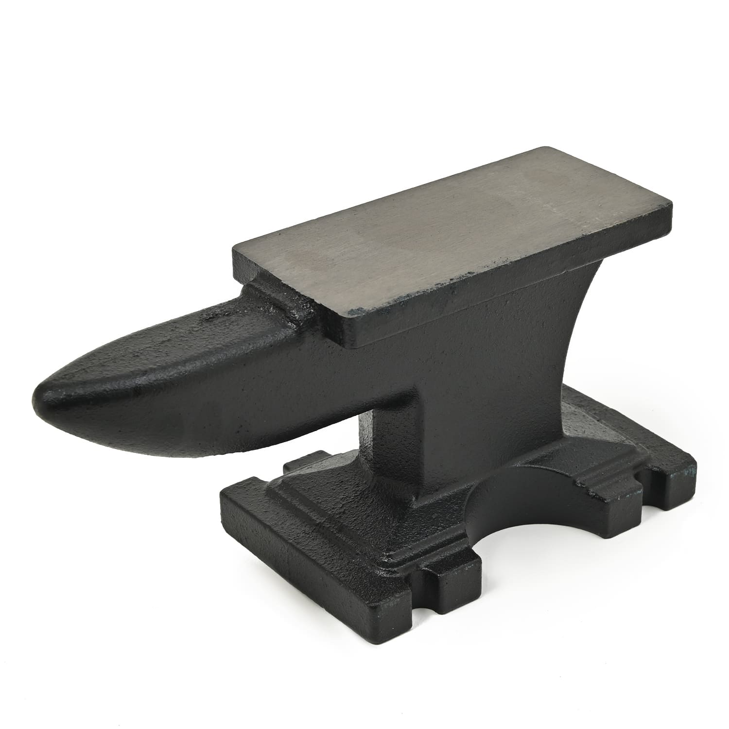 【商品説明】 材料を伸ばすための平らな部分と、曲線の加工などを行う角（鳥口）つき！ 形状は非常に理想的に設計され使用上大変便利！ つぶし釘、鉋刃裏の叩き出し等に使用します。 角の丸みを利用した叩きも可能！ 【仕様】 テーブル寸法　:92x197mm 全長　:315mm 高さ　:170mm 重さ　:11.0kg 【商品に関する注意事項】 ・注文後のキャンセルは対応しておりませんのでご了承ください。 ・海外輸入品の為、説明書・保証書は付属しておりません。 ・メーカーによる予告なく多少のデザインや仕様の変更の場合がございます。 ・画像はあくまでイメージです。 ・体に違和感を感じた際は直ちに使用を中止してください。 ・海外輸入品の輸送中などが原因で、外観に小傷などがある場合がございます。 　それが原因で性能に問題はございません。 ・上記以外の初期不良につきましては、商品到着より7日以内に連絡頂きますようお願いいたします。 [関連ワード] つの床 金床 かなとこ 鉄床 金属 工作 彫金工具 彫金 工芸 当て金 金属工芸 金工具 アンビル アンビル台 作業台 鉄製 角型金床 ジュエリーアンビル ワイヤー作業ツール 鋳鉄製 つぶし釘 かんな刃裏 叩き出し ハサミ・カッター 板金用工具 板金用工具 板金用工具 工場 作業現場 DIY ホビー クラフト 工作 工事現場 学校 自動車 強力 強い パワフル 頑丈 簡単 便利 ツール 道具 工具 本格 プロ 職人 業務用 家庭用 修理 メンテナンス 使いやすい 鉄鋼 鉄工 模型 手作り【商品説明】 材料を伸ばすための平らな部分と、曲線の加工などを行う角（鳥口）つき！ 形状は非常に理想的に設計され使用上大変便利！ つぶし釘、鉋刃裏の叩き出し等に使用します。 角の丸みを利用した叩きも可能！ 【仕様】 テーブル寸法　:92x197mm 全長　:315mm 高さ　:170mm 重さ　:11.0kg 【商品に関する注意事項】 ・注文後のキャンセルは対応しておりませんのでご了承ください。 ・海外輸入品の為、説明書・保証書は付属しておりません。 ・メーカーによる予告なく多少のデザインや仕様の変更の場合がございます。 ・画像はあくまでイメージです。 ・体に違和感を感じた際は直ちに使用を中止してください。 ・海外輸入品の輸送中などが原因で、外観に小傷などがある場合がございます。 　それが原因で性能に問題はございません。 ・上記以外の初期不良につきましては、商品到着より7日以内に連絡頂きますようお願いいたします。 [関連ワード] つの床 金床 かなとこ 鉄床 金属 工作 彫金工具 彫金 工芸 当て金 金属工芸 金工具 アンビル アンビル台 作業台 鉄製 角型金床 ジュエリーアンビル ワイヤー作業ツール 鋳鉄製 つぶし釘 かんな刃裏 叩き出し ハサミ・カッター 板金用工具 板金用工具 板金用工具 工場 作業現場 DIY ホビー クラフト 工作 工事現場 学校 自動車 強力 強い パワフル 頑丈 簡単 便利 ツール 道具 工具 本格 プロ 職人 業務用 家庭用 修理 メンテナンス 使いやすい 鉄鋼 鉄工 模型 手作り[在庫あり][予約][tol-415][工具][作業台・金床・万力・バイス][JAN: ]