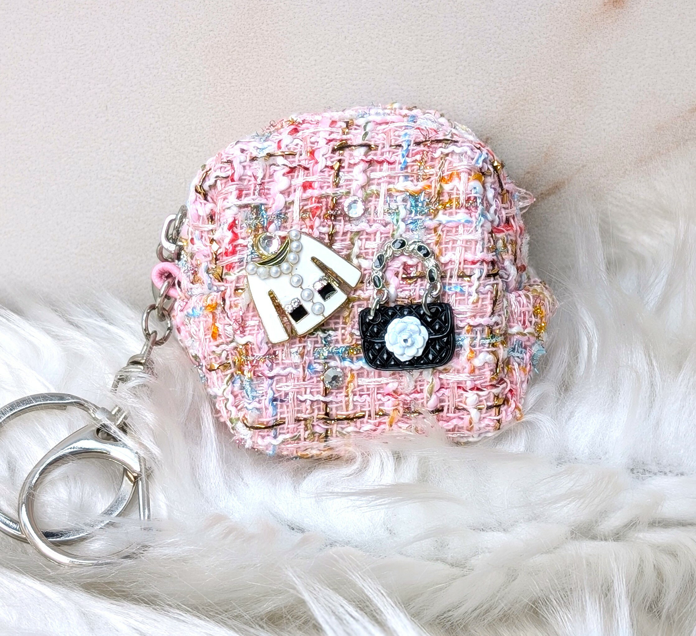 ポーチ　キーホルダー付き　財布　トラベルポーチ　収納ポーチ　　ミニポーチ　　コインケース　プレゼ..