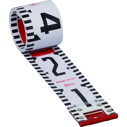 4954183131135｜246-1579 [R602] 1本販売 商品画像については実際の製品と異なる場合がございます。あくまでも商品のスペックをご確認の上ご注文をお願いいたします。※この商品は受注発注の商品です。その為メーカーに在庫がない場合がございます。その場合は大変申し訳ございませんがキャンセルとさせて頂きます。予めご了承下さい。246-1579特長グラスファイバー製で見やすく丈夫です。信頼の高精度です。JIS1級品です。用途工事・災害・事故・スポーツなどの記録証明写真に。仕様全長(mm)：2000幅(mm)：60目盛表面：JIS1級 縦数字5mm単位の両サイド境目盛 赤ベタ20cm間隔目盛裏面：JIS1級 横数字5mm単位の境目盛 赤ベタ1m間隔奥行(mm)：7テープ長さ(m)：2テープ幅(mm)：60テープ厚さ(mm)：0.65仕様2JIS1級テープ厚：0.65mm標準測定張力：50N(5.1kgf)/20℃材質_仕上テープ：グラスファイバー質量167.000G原産国日本JANコード4954183131135「ルーペスタジオ」では、拡大鏡(虫眼鏡/ルーペ)、双眼鏡、単眼鏡、望遠鏡などのレンズ製品を主に取り扱っております。工具製品は常には在庫しておらずお取りよせとなります。ご了承下さい。標尺 ロッドKDS 関連商品へ