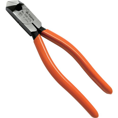 4952520005071｜276-3303 [50A175] 1丁販売 こちらの商品はメール便対応商品です。メール便対応数：25（※1回のご注文で対応数の合計が101以上だとメール便は対応できませんので予めご了承下さい。) システム上、送料無料と表記されていても、沖縄県・離島宛、大型商品は追加料金をいただく場合があります。別途費用が発生する場合、システムの都合上ご購入時の自動配信メールには追加料金が含まれておりません。当店でご注文内容を確認し、別途メールにてご請求金額を連絡致します。商品画像については実際の製品と異なる場合がございます。あくまでも商品のスペックをご確認の上ご注文をお願いいたします。※この商品は受注発注の商品です。その為メーカーに在庫がない場合がございます。その場合は大変申し訳ございませんがキャンセルとさせて頂きます。予めご了承下さい。276-3303特長電気・通信工事での配線の切断作業に最適です。刃に角度を付けていますので、指が邪魔にならず切断作業がスムーズにできます。用途AV・通信・精密機器の組立、配線、内線工事用に。仕様全長(mm)：183.0切断能力(mm)鉄線：φ1.5切断能力(mm)銅線：φ3.0仕様2ラウンド刃・厚刃ROHS対応材質_仕上特殊鋼グリップ：樹脂質量210.000G注意能力以上の使用はしないで下さい。電気が流れている物への切断は絶対にしないで下さい。原産国日本JANコード4952520005071「ルーペスタジオ」では、拡大鏡(虫眼鏡/ルーペ)、双眼鏡、単眼鏡、望遠鏡などのレンズ製品を主に取り扱っております。工具製品は常には在庫しておらずお取りよせとなります。ご了承下さい。ニッパ電気・電子用 ニッパ（電気・電子用）フジ矢 ニッパ斜刃2枚合わせ 関連商品へ