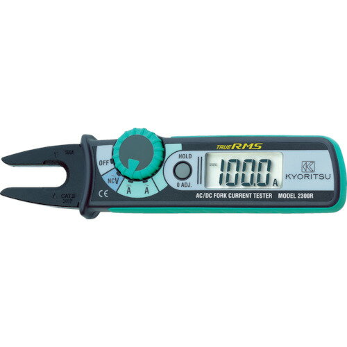 4560187060199｜337-5749 [MODEL2300R] 1個販売 システム上、送料無料と表記されていても、沖縄県・離島宛、大型商品は追加料金をいただく場合があります。別途費用が発生する場合、システムの都合上ご購入時の自動配信メールには追加料金が含まれておりません。当店でご注文内容を確認し、別途メールにてご請求金額を連絡致します。商品画像については実際の製品と異なる場合がございます。あくまでも商品のスペックをご確認の上ご注文をお願いいたします。※この商品は受注発注の商品です。その為メーカーに在庫がない場合がございます。その場合は大変申し訳ございませんがキャンセルとさせて頂きます。予めご了承下さい。337-5749特長オープンコアタイプのクランプセンサーで、AC/DCの電流測定が可能です。電圧感知機能で活線チェックも可能です。DC電流レンジはゼロアジャスト機能でワンタッチゼロ調整ができます。低消費電力回路で電池が長持ちします。安全規格IEC61010-1CATIII 300V 汚染度2適合品です。用途配電盤などの電線の込み合った場所での電流測定に。仕様直流電流(A)：100交流電流(A)：100電源(V)：単4乾電池(R03)×2本(付属)検波方式：真の実効値整流(RMS)幅(mm)：40奥行(mm)：30高さ(mm)：161最大測定導体径(mm)：10測定電流(交流/直流/交直両用)：交直両用電源：単4乾電池(R03)×2本(付属)連続使用時間(h)：46最大表示(カウント)：1049質量110.000G原産国タイJANコード4560187060199「ルーペスタジオ」では、拡大鏡(虫眼鏡/ルーペ)、双眼鏡、単眼鏡、望遠鏡などのレンズ製品を主に取り扱っております。工具製品は常には在庫しておらずお取りよせとなります。ご了承下さい。クランプメーター デジタルクランプメーター（交流・直流電流測定用）KYORITSU 2300R 関連商品へ