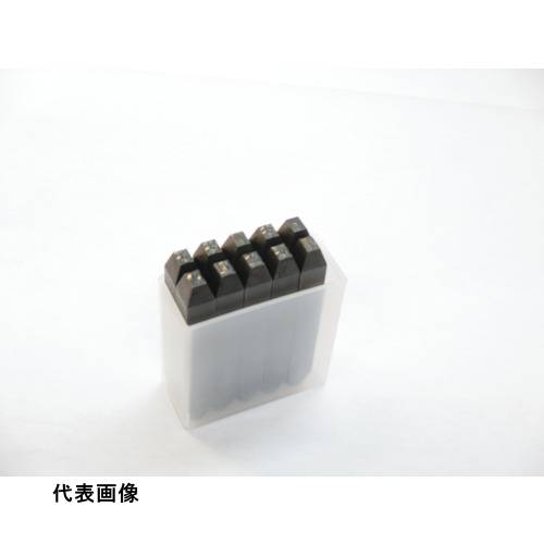 4989999138535｜228-4782 [SK80] 1S販売 商品画像については実際の製品と異なる場合がございます。あくまでも商品のスペックをご確認の上ご注文をお願いいたします。※この商品は受注発注の商品です。その為メーカーに在庫がない場合がございます。その場合は大変申し訳ございませんがキャンセルとさせて頂きます。予めご了承下さい。228-4782特長数字の6と9は兼用できますので、9を除き「・」を入れ10本セットとしました彫りが深く、シャンクも太いため美しい文字が刻印され、非常に長持ちする刻印です。先端は丁寧に研磨されており、正確に刻印できます。仕様寸法(mm)：8.0セット内容(本)：10材質_仕上炭素鋼（先端焼入）質量1.050KGセット内容_付属品数字の6と9は兼用できますので、9を除き「・」を入れ10本セットとしました原産国日本JANコード4989999138535「ルーペスタジオ」では、拡大鏡(虫眼鏡/ルーペ)、双眼鏡、単眼鏡、望遠鏡などのレンズ製品を主に取り扱っております。工具製品は常には在庫しておらずお取りよせとなります。ご了承下さい。刻印 刻印セット（数字）TRUSCO 数字刻印セット 関連商品へ