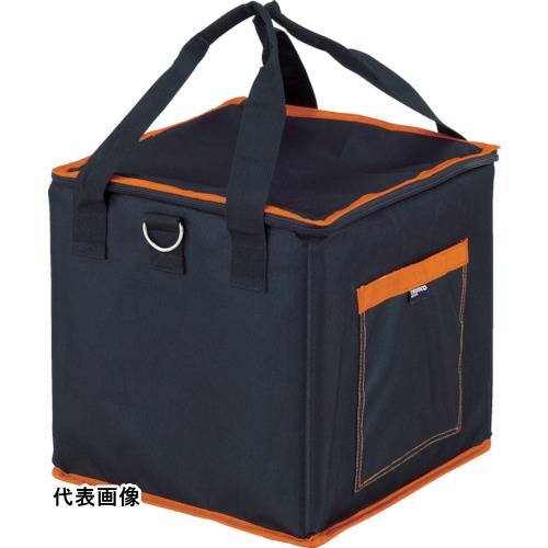 4989999049084｜389-7699 [TRK35MF] 1個販売 商品画像については実際の製品と異なる場合がございます。あくまでも商品のスペックをご確認の上ご注文をお願いいたします。※この商品は受注発注の商品です。その為メーカーに在庫がない場合がございます。その場合は大変申し訳ございませんがキャンセルとさせて頂きます。予めご了承下さい。389-7699特長収納バケットとして使用できます。コンパクトに折りたためます。フタはファスナーで開閉します。仕様色：ブラック幅(mm)：350奥行(mm)：350高さ(mm)：350タイプ：フタ付ポケット数(個)：内0/外1サイズ：M材質_仕上ポリエステル質量1.400KG注意ショルダーベルトは別売です。(品番TC-SB-BK)ショルダーベルトはLサイズにはつけることができません。水洗いでの洗浄はしないで下さい。原産国中国JANコード4989999049084「ルーペスタジオ」では、拡大鏡(虫眼鏡/ルーペ)、双眼鏡、単眼鏡、望遠鏡などのレンズ製品を主に取り扱っております。工具製品は常には在庫しておらずお取りよせとなります。ご了承下さい。ツールバッグ ツールバッグTRUSCO 折りたたみ角バッグM 関連商品へ