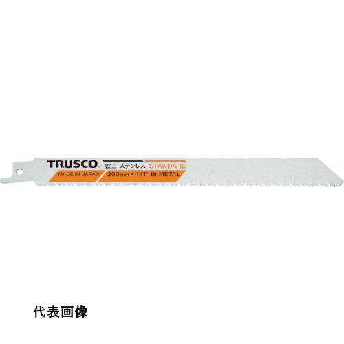 4989999389463｜767-9211 [TBS200185P] 1PK販売 こちらの商品はメール便対応商品です。メール便対応数：5（※1回のご注文で対応数の合計が101以上だとメール便は対応できませんので予めご了承下さい。) システム上、送料無料と表記されていても、沖縄県・離島宛、大型商品は追加料金をいただく場合があります。別途費用が発生する場合、システムの都合上ご購入時の自動配信メールには追加料金が含まれておりません。当店でご注文内容を確認し、別途メールにてご請求金額を連絡致します。商品画像については実際の製品と異なる場合がございます。あくまでも商品のスペックをご確認の上ご注文をお願いいたします。※この商品は受注発注の商品です。その為メーカーに在庫がない場合がございます。その場合は大変申し訳ございませんがキャンセルとさせて頂きます。予めご了承下さい。767-9211特長折れにくく欠けにくいので、取り替えの手間が省けます。刃先はコバルトハイス鋼、背部は特殊ばね鋼のバイメタル機構になっています。多種多様な被削材に適用します。用途ステンレス管材、ステンレス鋼材、鉄工管材、非鉄金属鋼材などの切断作業に。解体現場作業に。パイプ類、鋼材などの切断作業に仕様山数：18全長(mm)：200有効刃長(mm)：180厚さ(mm)：0.9切断能力(mm)ステンレス管：115切断能力(mm)ステンレス鋼　：2.5切断能力(mm)鋼材：1.5〜4.0仕様2適合機種メーカー：マキタ、ハイコーキ（旧日立）、リョービ、BOSCH使用電動機：セーバーソー・レシプロソー材質_仕上バイメタルハイス質量125.000G注意切断初動は低速でゆっくり被削材に食い込ませてください。ブレードの根元に近い部分で切断してください。原産国日本JANコード4989999389463「ルーペスタジオ」では、拡大鏡(虫眼鏡/ルーペ)、双眼鏡、単眼鏡、望遠鏡などのレンズ製品を主に取り扱っております。工具製品は常には在庫しておらずお取りよせとなります。ご了承下さい。セーバーソーブレード セーバーソー替刃TRUSCO バイメタルセーバーソーブレード 関連商品へ