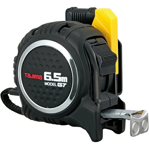 4975364120809｜471-8836 [SFG7LM2565] 1個販売 システム上、送料無料と表記されていても、沖縄県・離島宛、大型商品は追加料金をいただく場合があります。別途費用が発生する場合、システムの都合上ご購入時の自動配信メールには追加料金が含まれておりません。当店でご注文内容を確認し、別途メールにてご請求金額を連絡致します。商品画像については実際の製品と異なる場合がございます。あくまでも商品のスペックをご確認の上ご注文をお願いいたします。※この商品は受注発注の商品です。その為メーカーに在庫がない場合がございます。その場合は大変申し訳ございませんがキャンセルとさせて頂きます。予めご了承下さい。471-8836特長片手で簡単脱着できる、落下防止用ベルトホルダー付です。剛性力アップのためテープを厚くした剛厚テープを採用しています。コンパクトなケースを採用しています。鉄にガッチリ付く、マグ爪採用です。用途長さ測定用仕様テープ長さ(m)：6.5テープ幅(mm)：25水平保持(m)：2.6目盛仕様：メ−トル目盛、JIS1級、両面目盛爪仕様：剛厚マグ爪0点補正移動爪：○455ピッチ表示：○色：黒/黒仕様2メートル目盛JIS1級両面目盛剛厚ホワイトテープストラップ付落下防止ベルトホルダー付、取り付け可能ベルトサイズ 幅60mm以内/厚み5.5mm以内爪飛び防止用プロテクター付ベルトクリップ無しベルトホルダー付き材質_仕上テープ：スチール質量473.000G注意本製品には通電性があります。感電に注意して下さい。テープのエッジで手を切る恐れがありますので、手袋を着用して下さい。原産国中国JANコード4975364120809「ルーペスタジオ」では、拡大鏡(虫眼鏡/ルーペ)、双眼鏡、単眼鏡、望遠鏡などのレンズ製品を主に取り扱っております。工具製品は常には在庫しておらずお取りよせとなります。ご了承下さい。コンベックス コンベックス（ベルトホルダー付タイプ）タジマ セフG7ロックマグ爪25 6．5m 関連商品へ