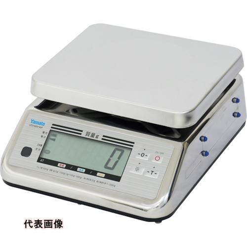 4979916834282｜246-1100 [UDS600WPN6 ] 1販売商品画像については実際の製品と異なる場合がございます。あくまでも商品のスペックをご確認の上ご注文をお願いいたします。※この商品は受注発注の商品です。その為メーカーに在庫がない場合がございます。その場合は大変申し訳ございませんがキャンセルとさせて頂きます。予めご了承下さい。246-1100特長防塵・防水等級IP68準拠です。計量スピード0.6秒以下を実現しました。電池寿命は約3000時間（アルカリ乾電池使用時）です。定量計量機能、チェッカ機能、ランク選別機能、自動風袋引き機能、風袋引き忘れ防止機能、ブザー機能、オートオフ機能を搭載しています。用途定量詰め、欠品チェックに。仕様秤量(kg)：6秤量(g)：6000最小表示(g)：1載皿寸法(mm)：232×202電源(V)：単1乾電池×4本（付属）、または専用ACアダプター（オプション）電源：単1乾電池×4本（付属）、または専用ACアダプター（オプション）仕様2防塵・防水保護等級：IP68検定：対象外電源：単1乾電池×4本（付属）、または専用ACアダプター（オプション）材質_仕上ステンレス(SUS304)質量4.000KGセット内容_付属品単1形乾電池×4本（モニター電池)原産国日本JANコード4979916834282「ルーペスタジオ」では、拡大鏡(虫眼鏡/ルーペ)、双眼鏡、単眼鏡、望遠鏡などのレンズ製品を主に取り扱っております。工具製品は常には在庫しておらずお取りよせとなります。ご了承下さい。はかり 防じん・防水型デジタルはかりYAMATO 完全防水型デジタル上皿はかり 関連商品へ