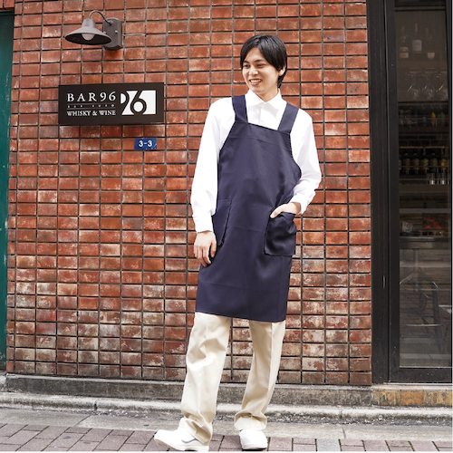 岡潮 ワンステップエプロン (ポリエステル100%) 8123 黒色 [8123] 8123 販売単位：1